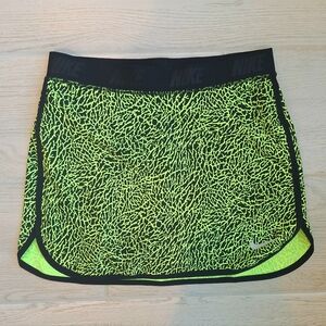 Nike Golf Dri Fit Skort Black Neon Green Stretch Performance Athletic Size XS